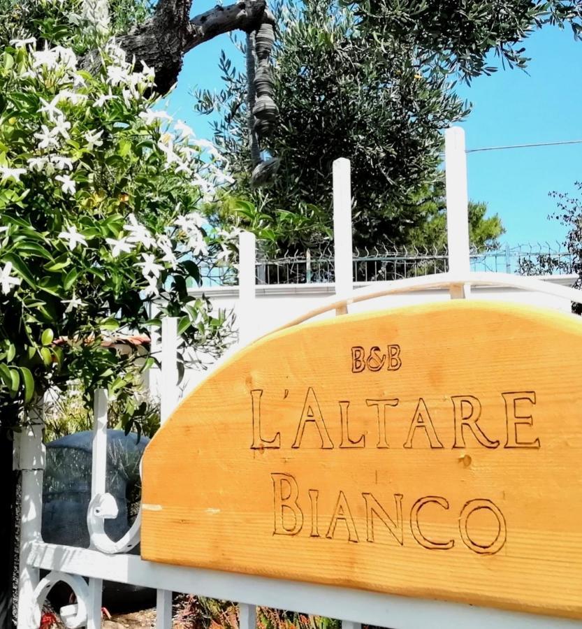 B&B L'Altare Bianco В'єсте Екстер'єр фото