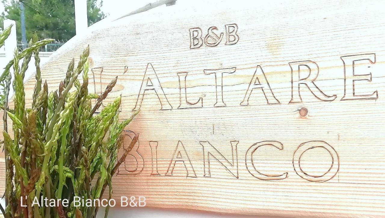 B&B L'Altare Bianco В'єсте Екстер'єр фото