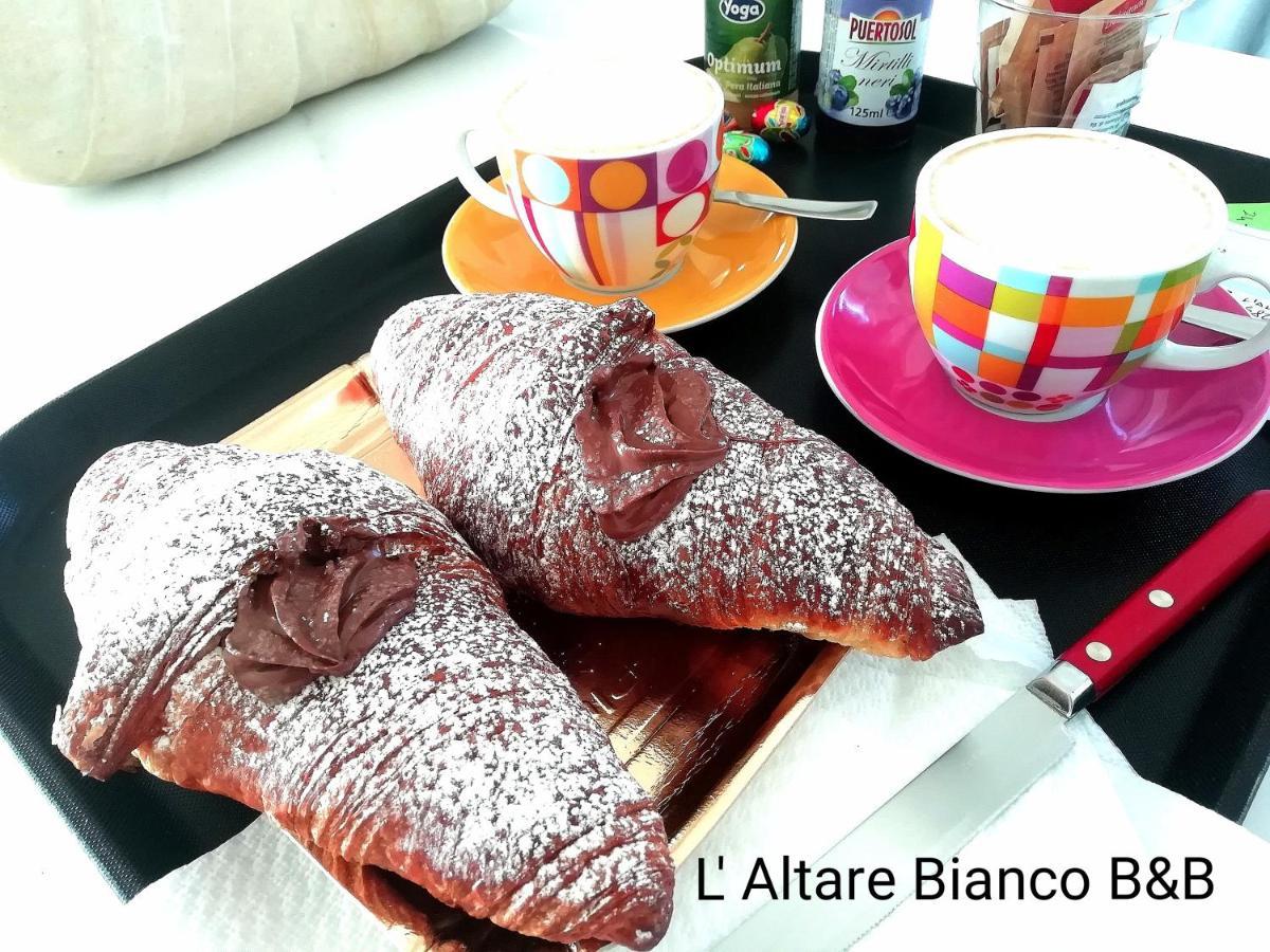 B&B L'Altare Bianco В'єсте Екстер'єр фото